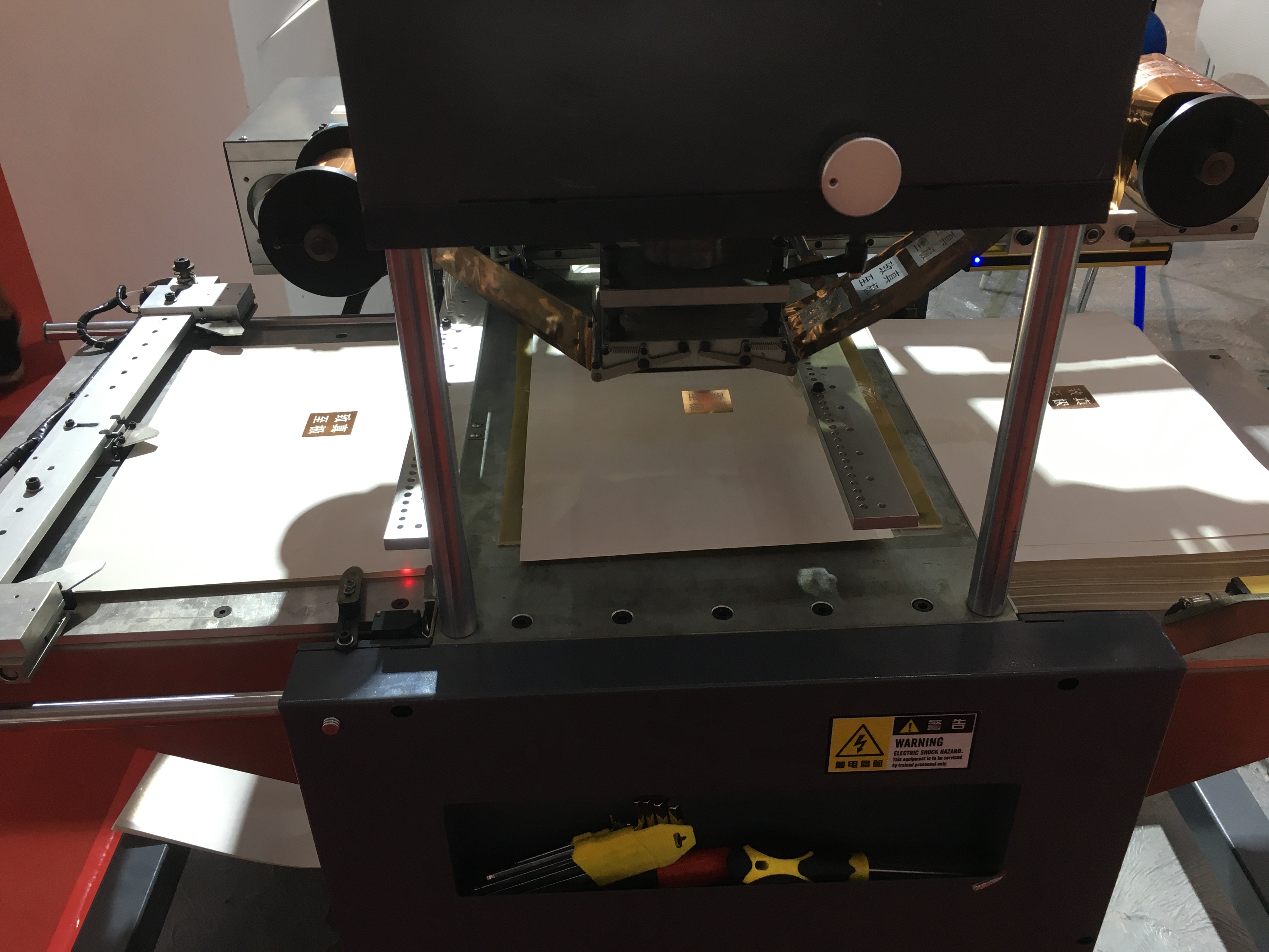 Hot Foil Stamping Machine For Book Cover Or Rigid Boxes